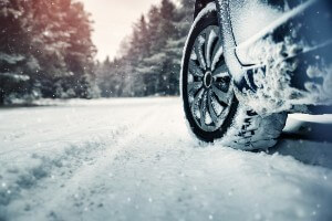 tires of a car in snow