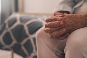 New Federal Rule Mandates Minimum Nursing Home Staffing Ratios