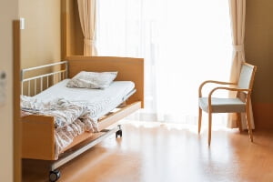 Two Iowa Nursing Home Residents Died After Staff Failed to Attempt CPR