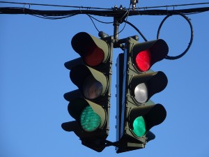 What Should You Do When a Milwaukee Traffic Light is Defective?