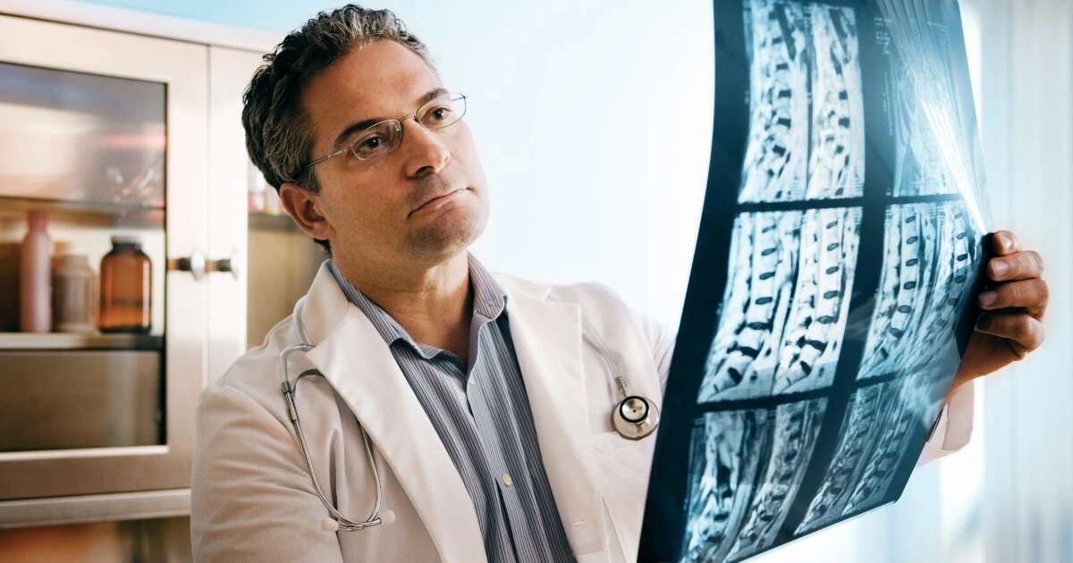Spinal Cord Injuries From a Milwaukee Car Crash: What You Need to Know
