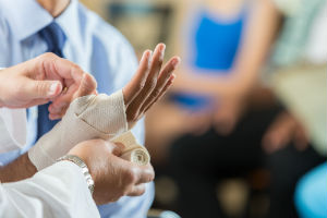 Common Types of Wrist Injuries Caused by Car Accidents